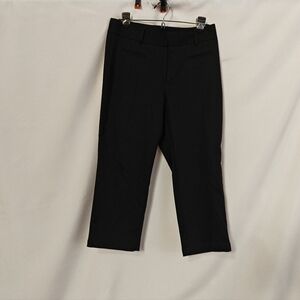 Women's Black Cropped Jeans